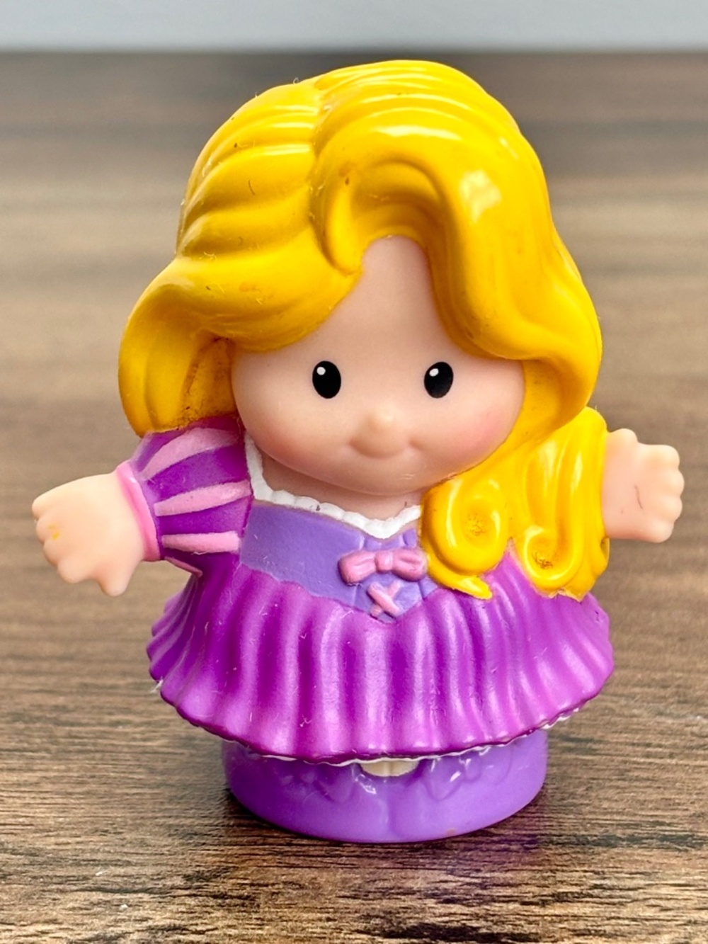 Fisher Price Little People Disney Princess Rapunzel Tangled Talker Figure 2012